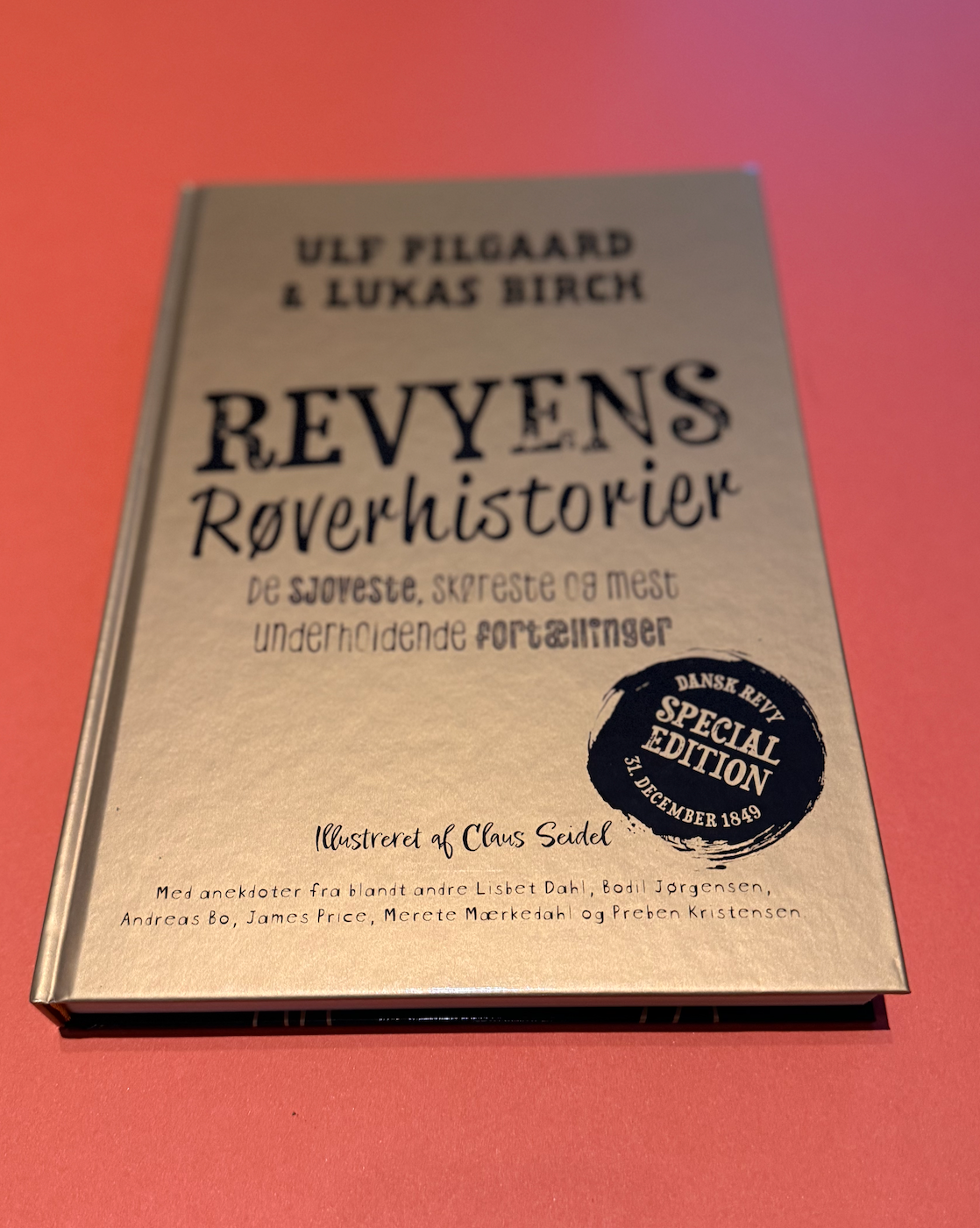 Revyens Røverhistorier GULD